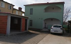 Apartma Valbandon